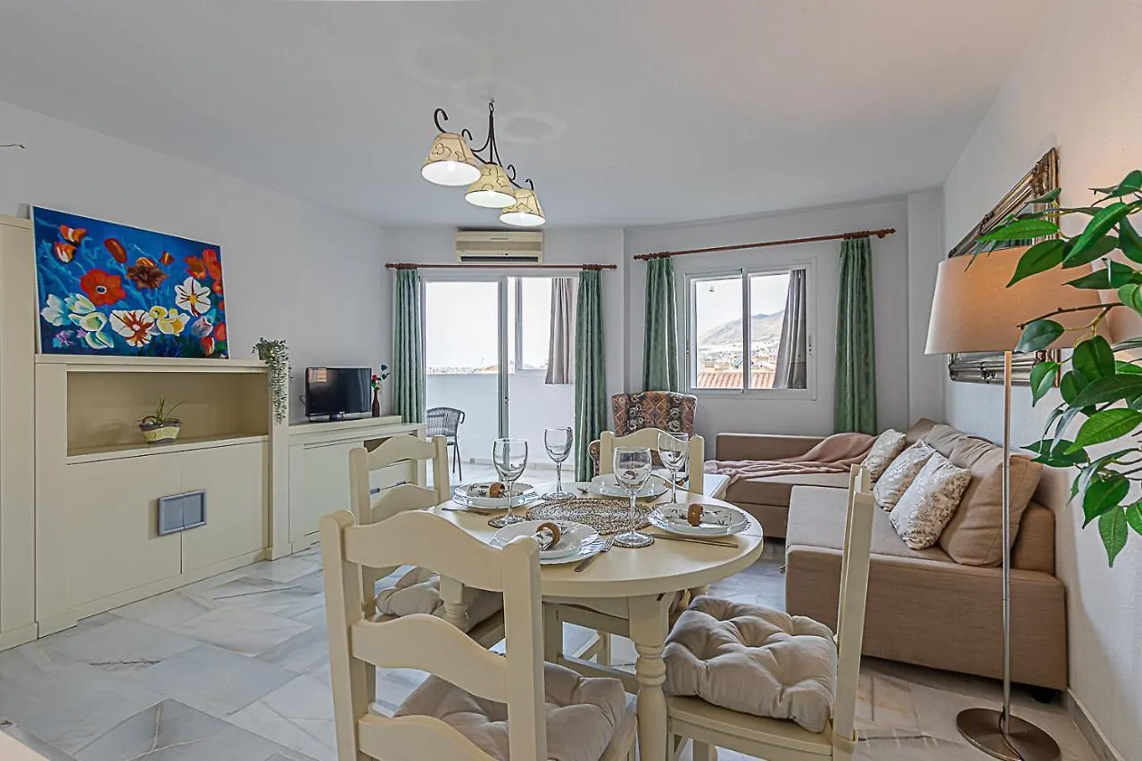 797 Holiday Rentals - Amplio Piso Para 4 En El Centro De Arroyo De La Miel Benalmadena