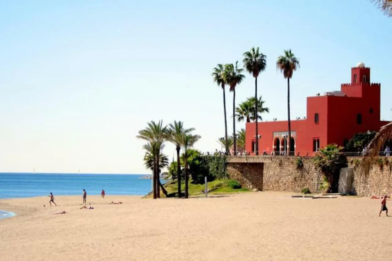 797 Holiday Rentals - Amplio Piso Para 4 En El Centro De Arroyo De La Miel Benalmadena