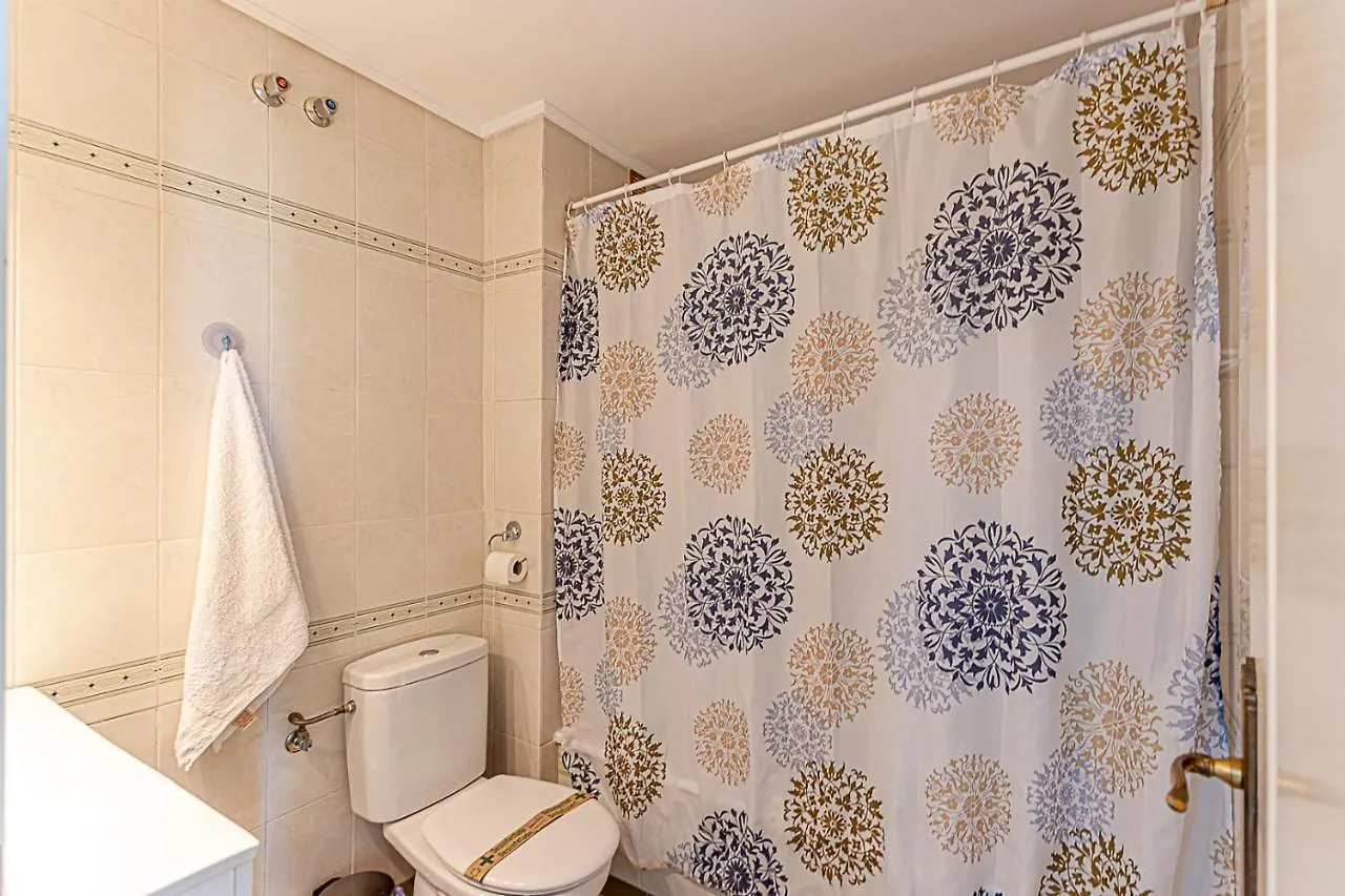 797 Holiday Rentals - Amplio Piso Para 4 En El Centro De Arroyo De La Miel 贝纳尔马德纳